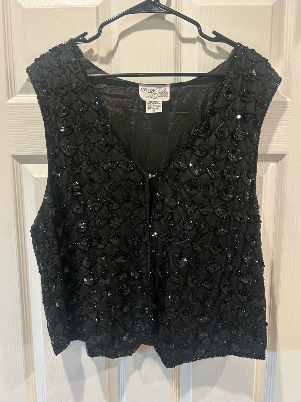 Vintage Cotton Zone Womens 100% Silk Beaded Sequin Vest Black V-Neck Size 18⁠